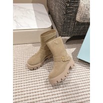 프라다 여자 부츠