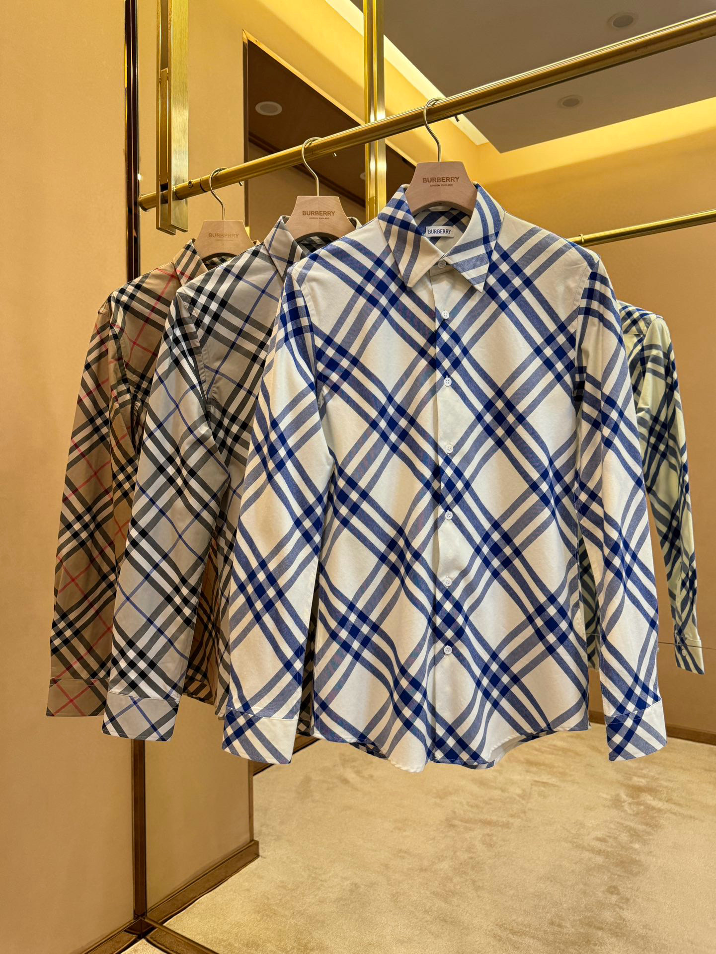 버버리 여자 셔츠 3컬러