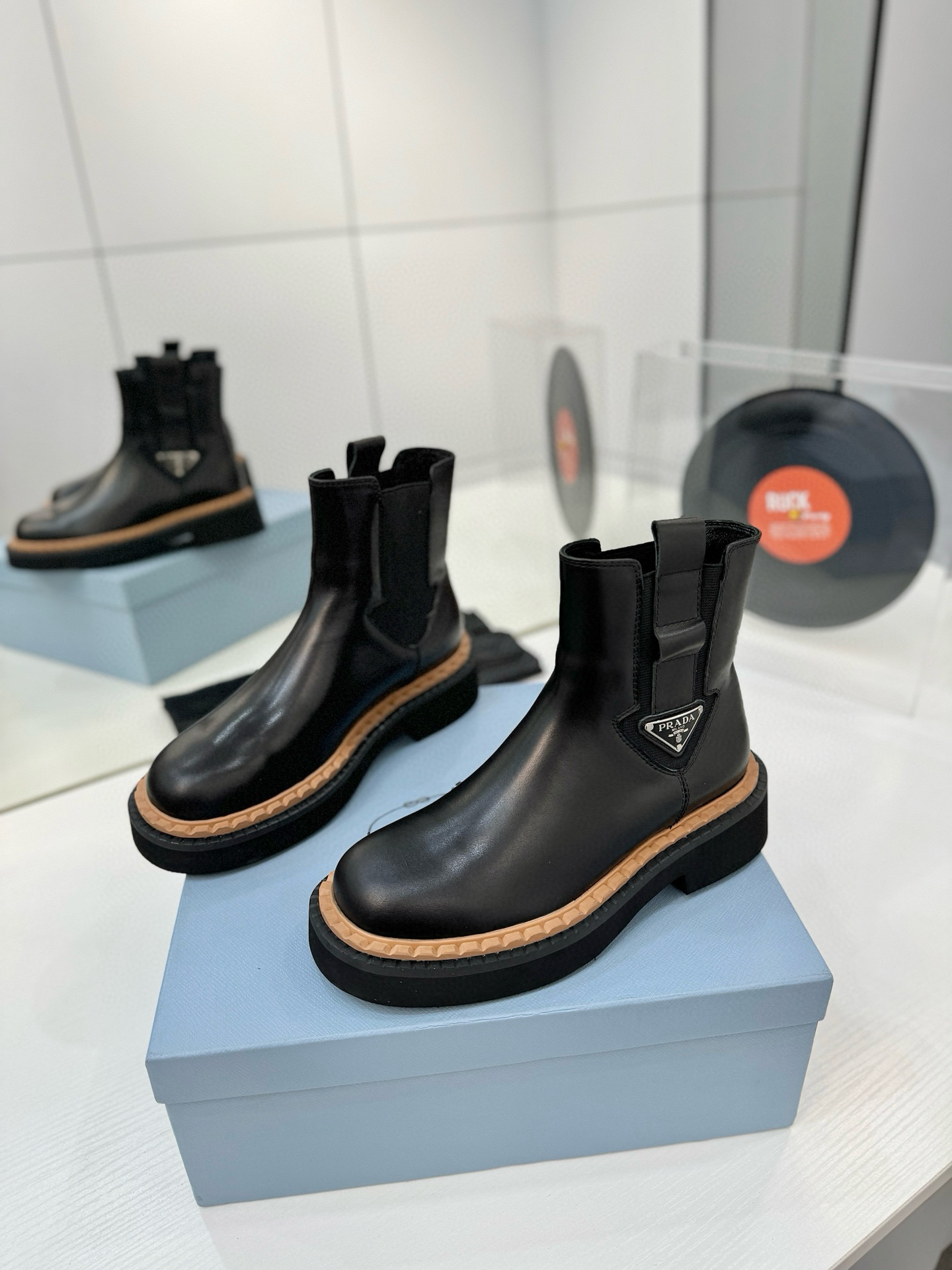 프라다 4.5CM 여자 부츠