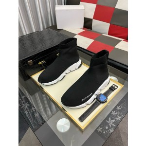 발렌시아가 남여공용 부츠