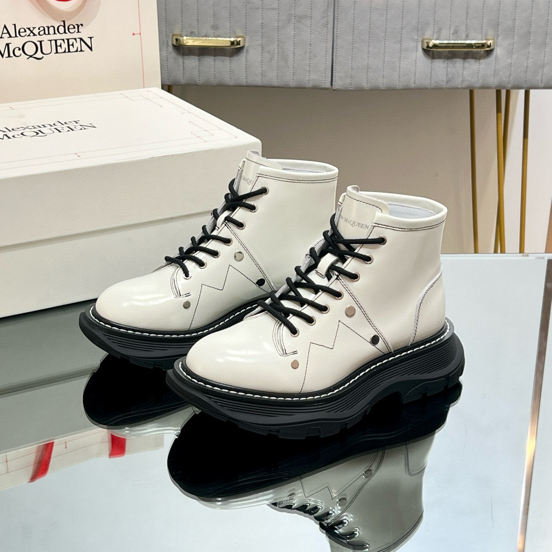 알렉산더 맥퀸 여자 부츠