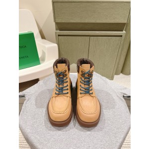 보테가베네타 남여공용 부츠