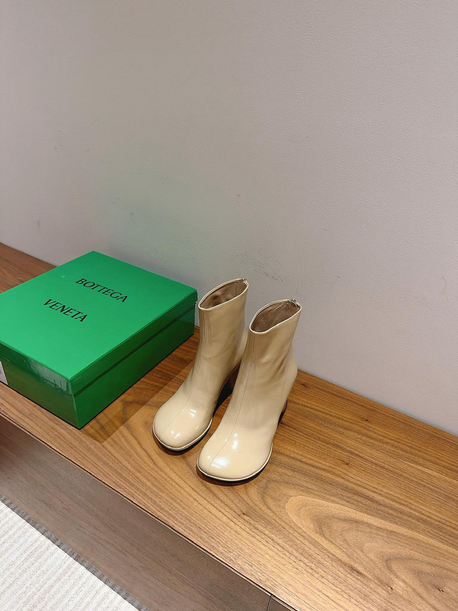 보테가베네타 8CM 여자 부츠