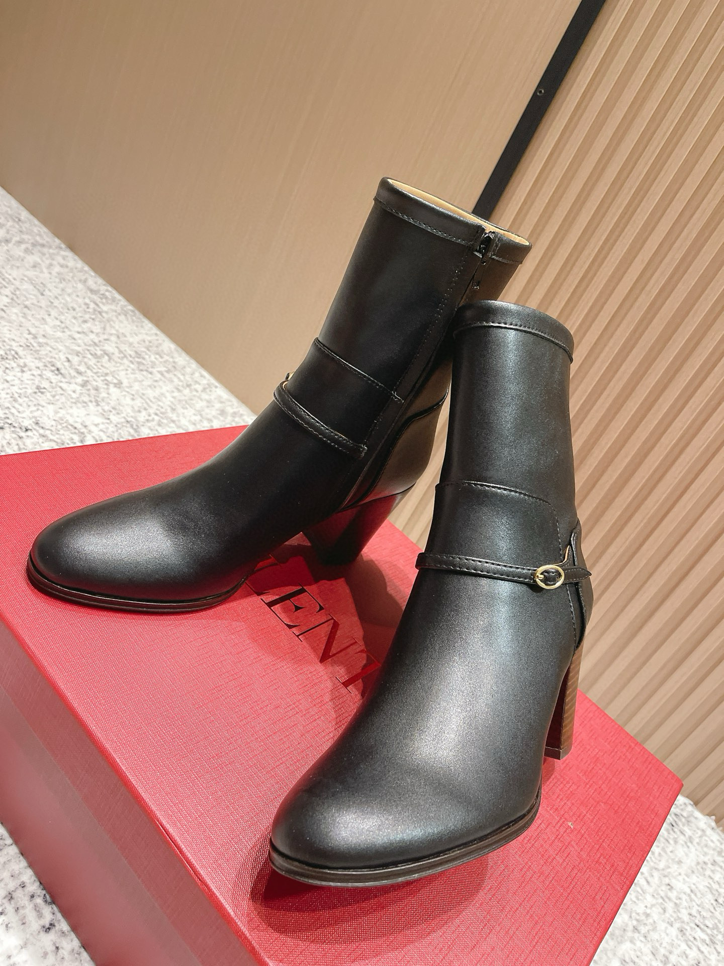 발렌티노 여자 부츠