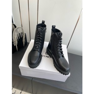 지방시 여자 부츠