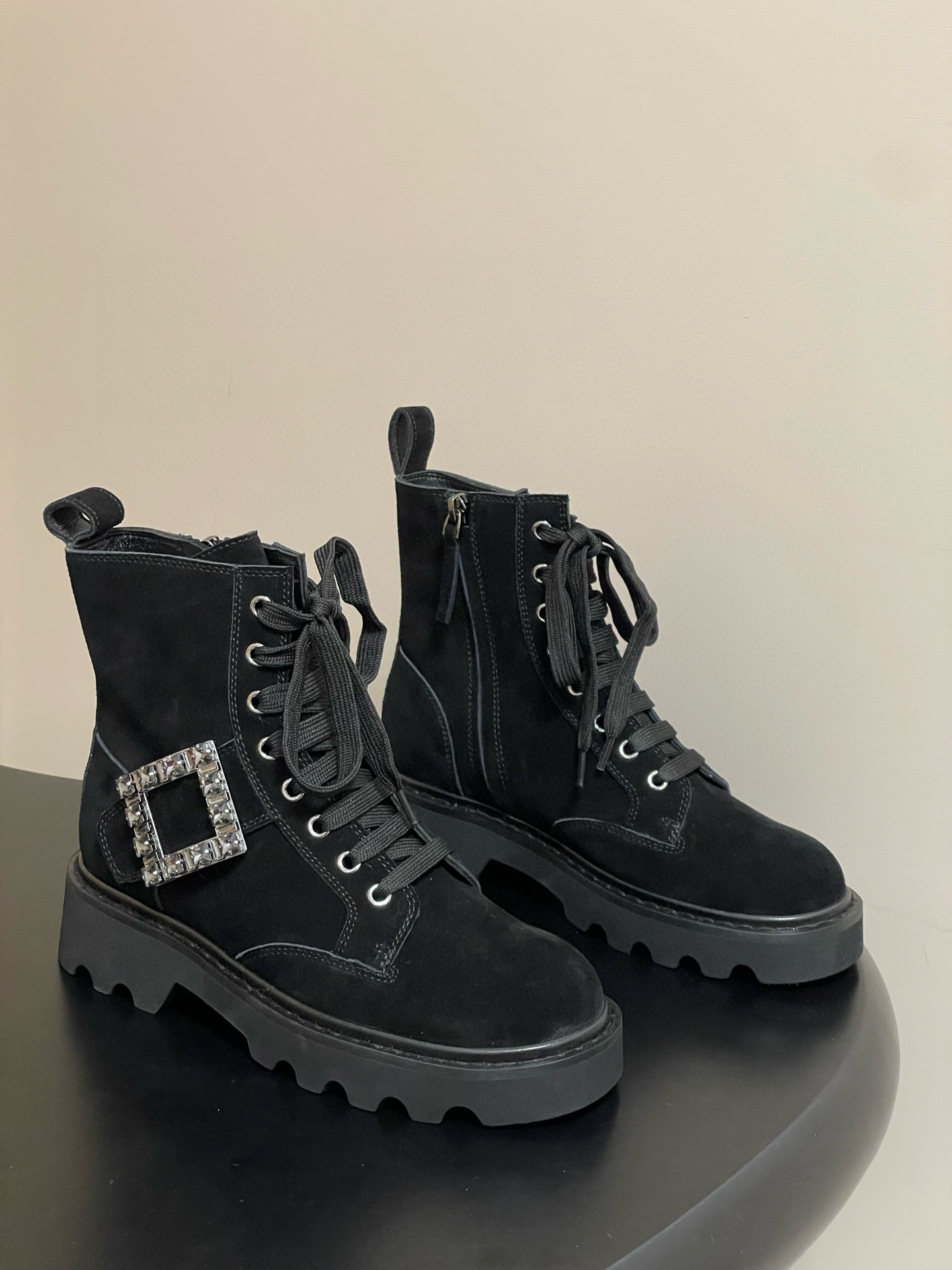 로저비비에 5CM 여자 부츠