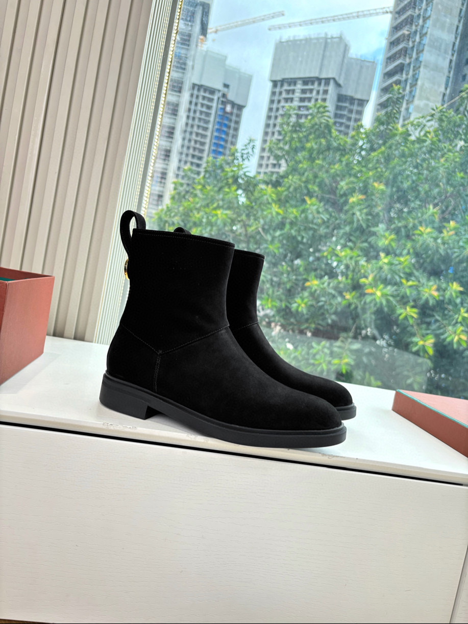 로로피아나 여자 부츠