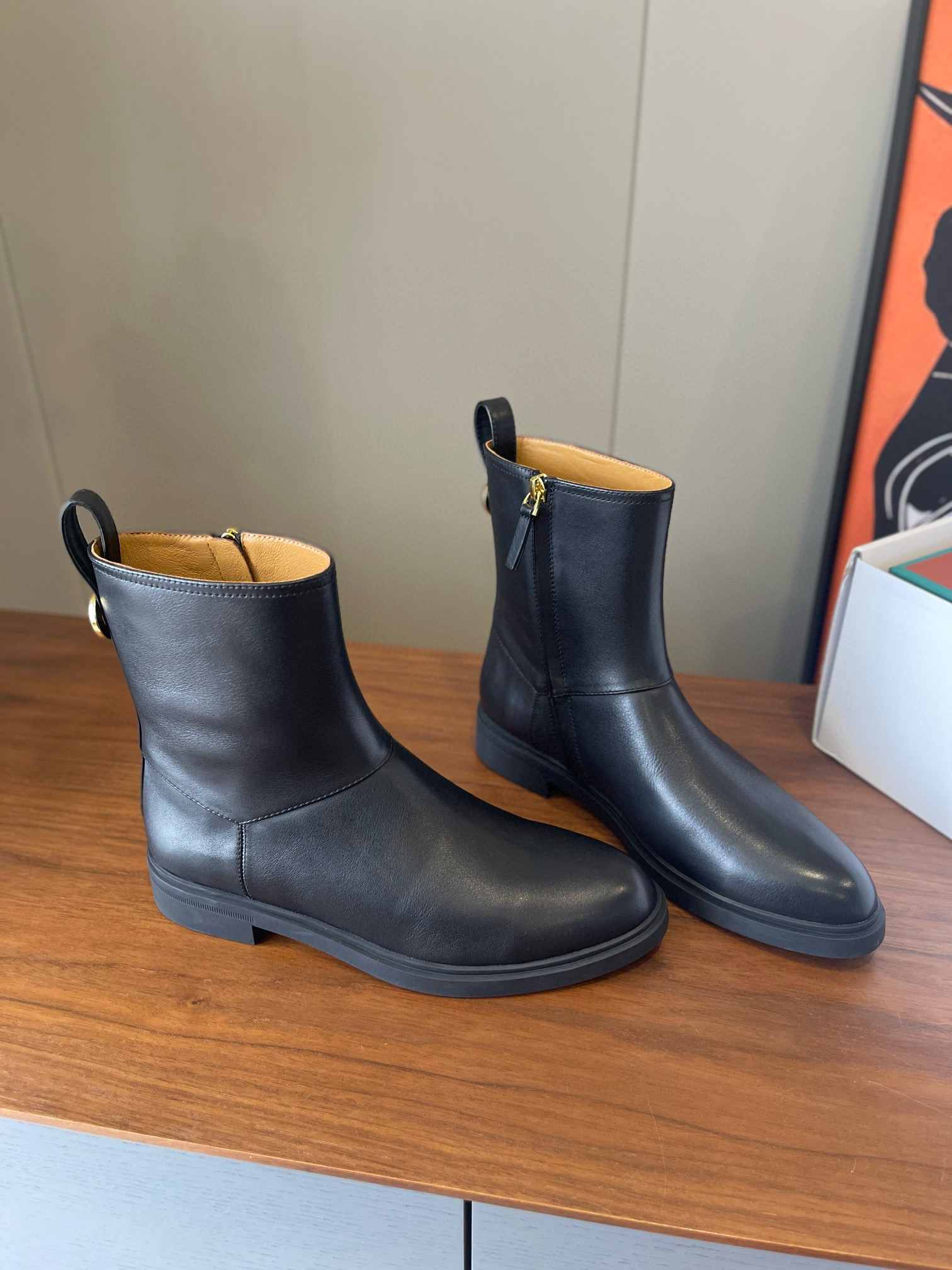 로로피아나 여자 부츠