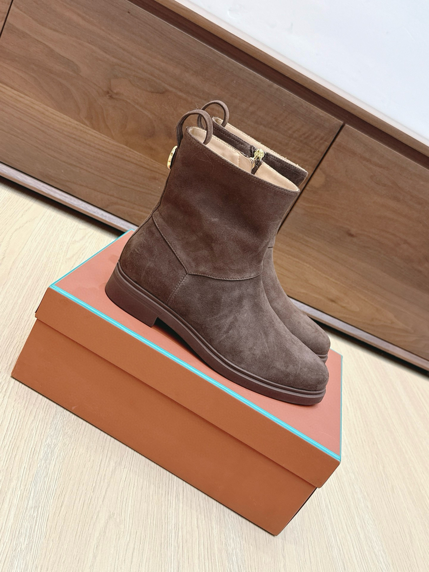 로로피아나 여자 부츠