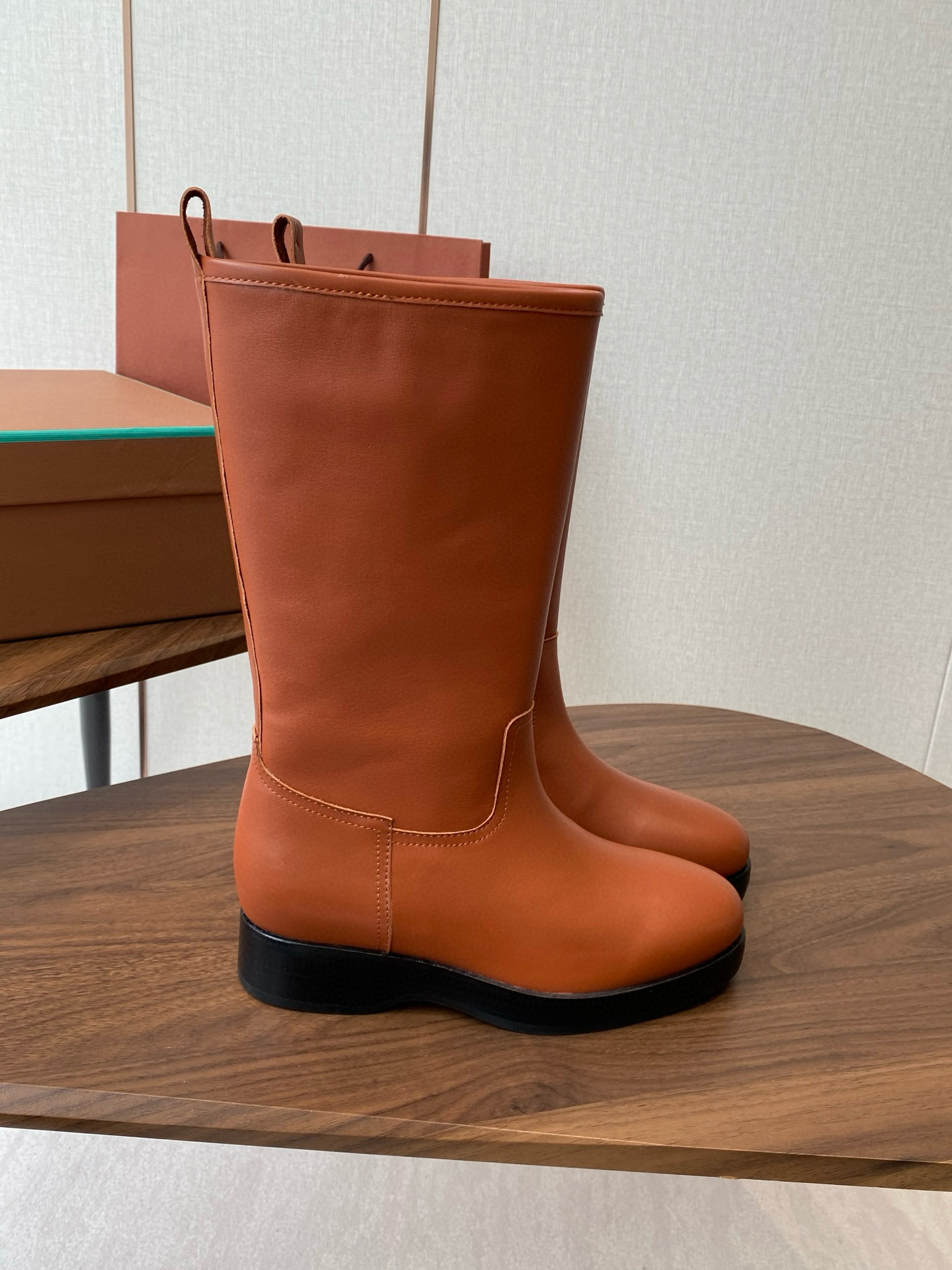 로로피아나 여자 부츠