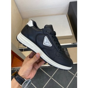 프라다 남자 스니커즈 신발 운동화