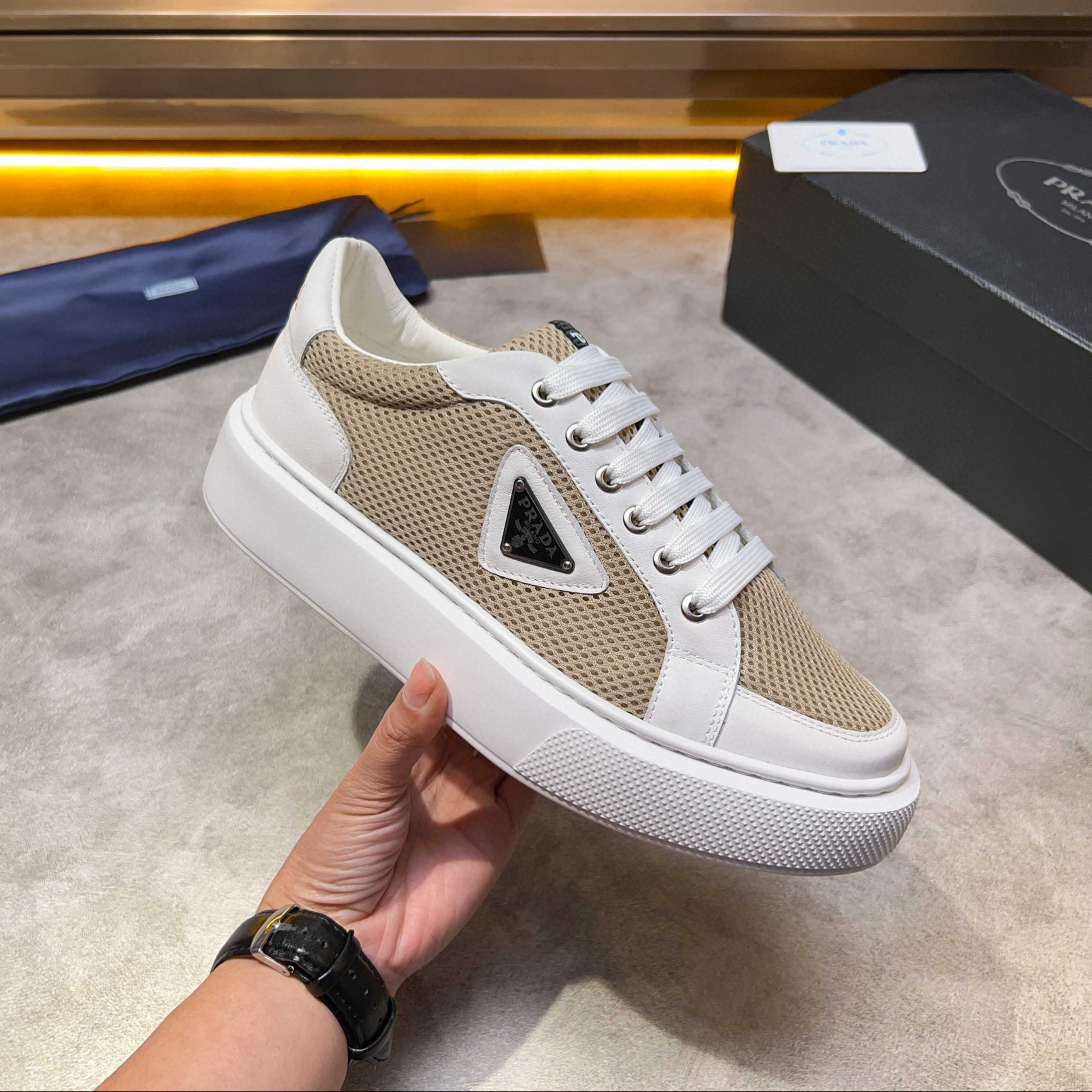 프라다 남자 스니커즈 신발 운동화