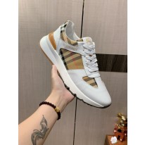 버버리 남자 스니커즈 신발 운동화