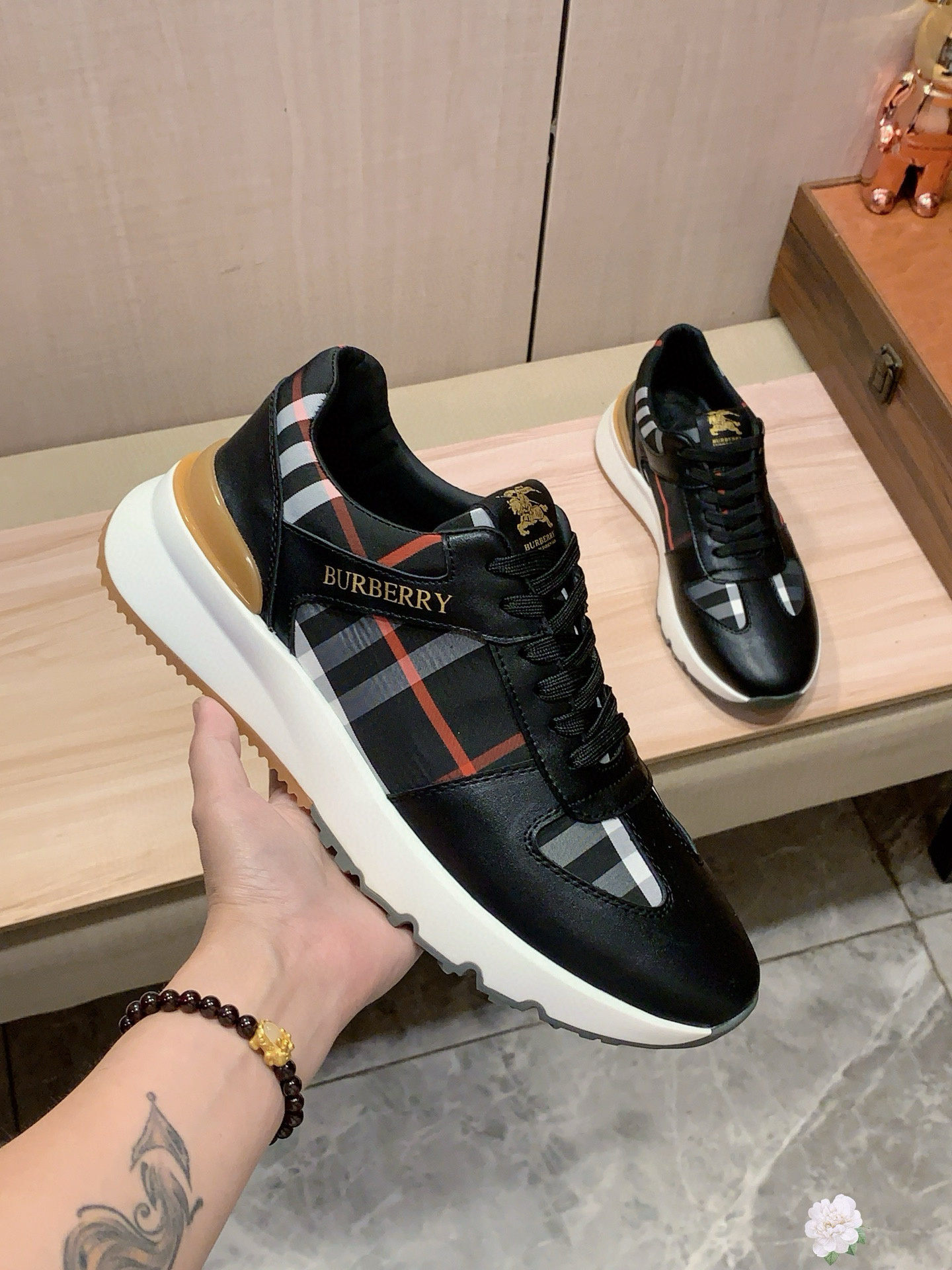버버리 남자 스니커즈 신발 운동화