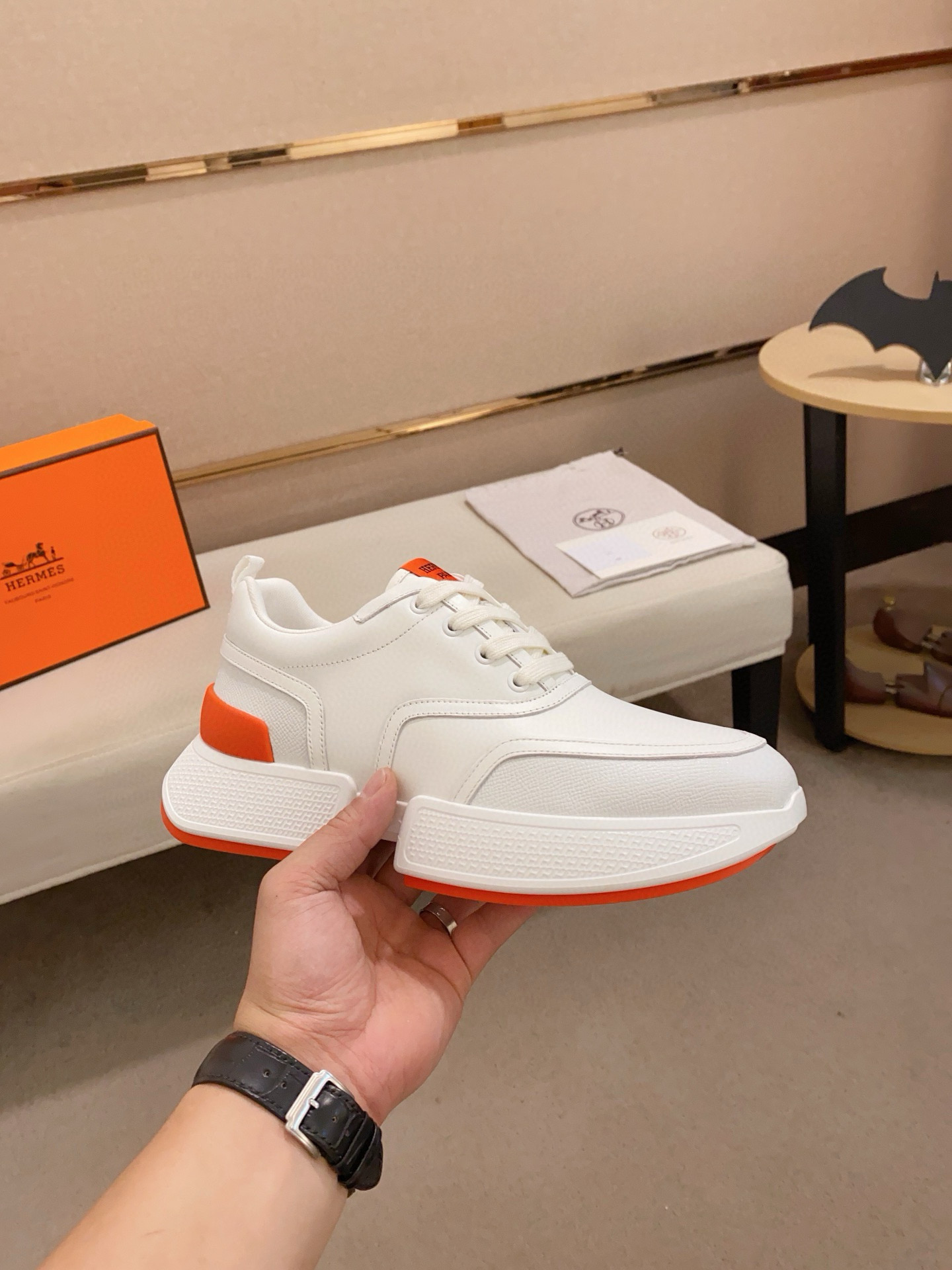 에르메스 남자 신발 운동화 스니커즈