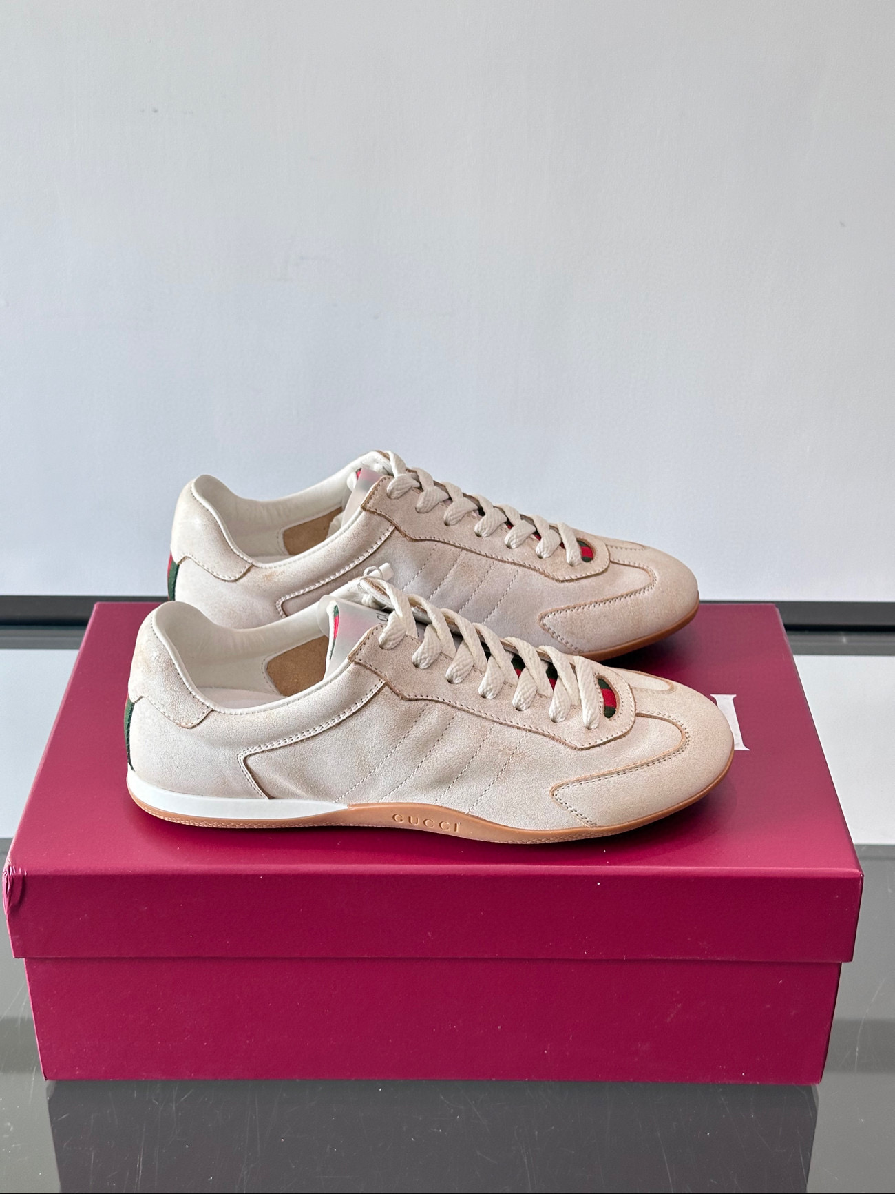 구찌 남녀공용 신발 운동화 스니커즈