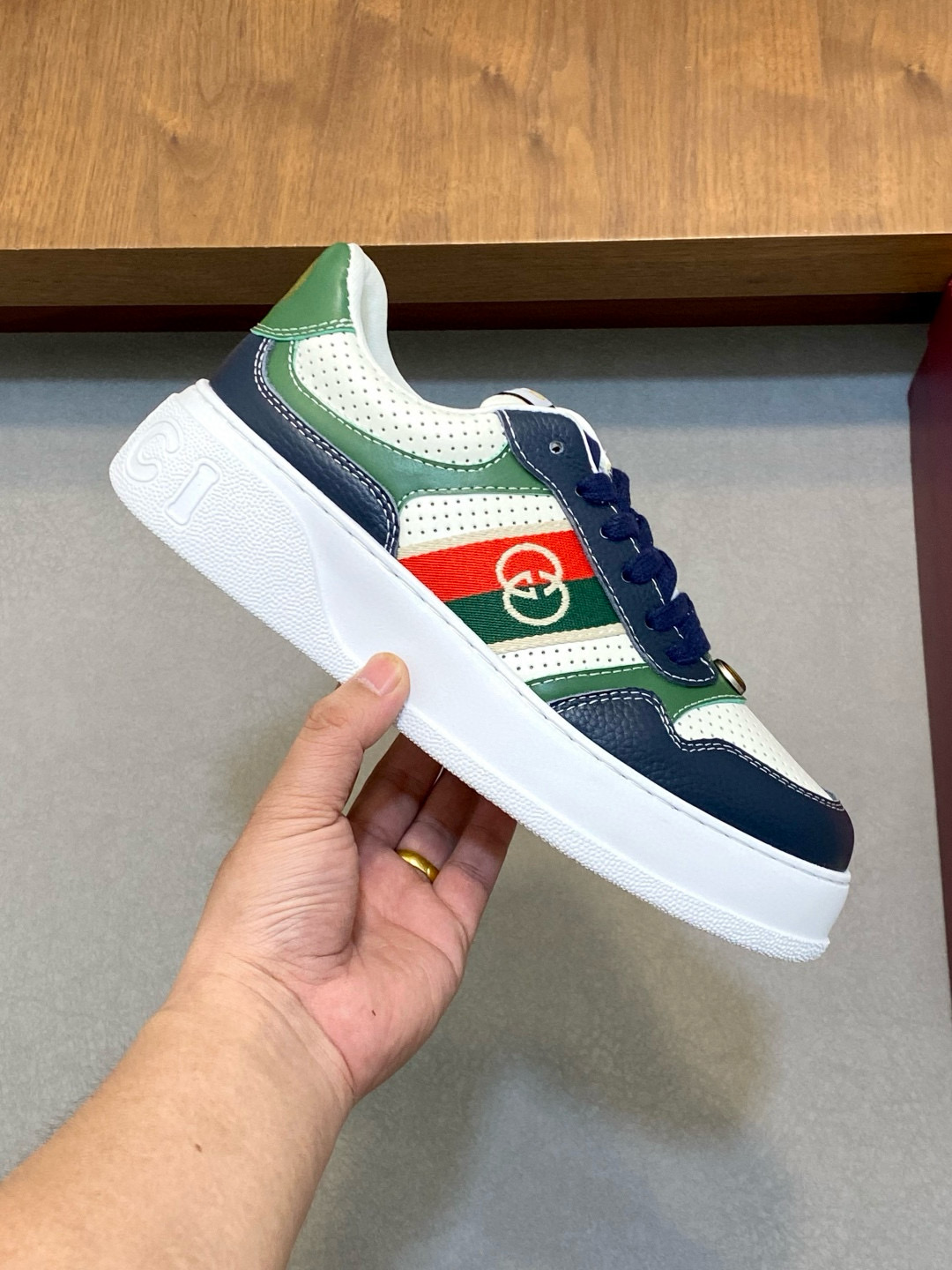 구찌 남자 신발 운동화 스니커즈