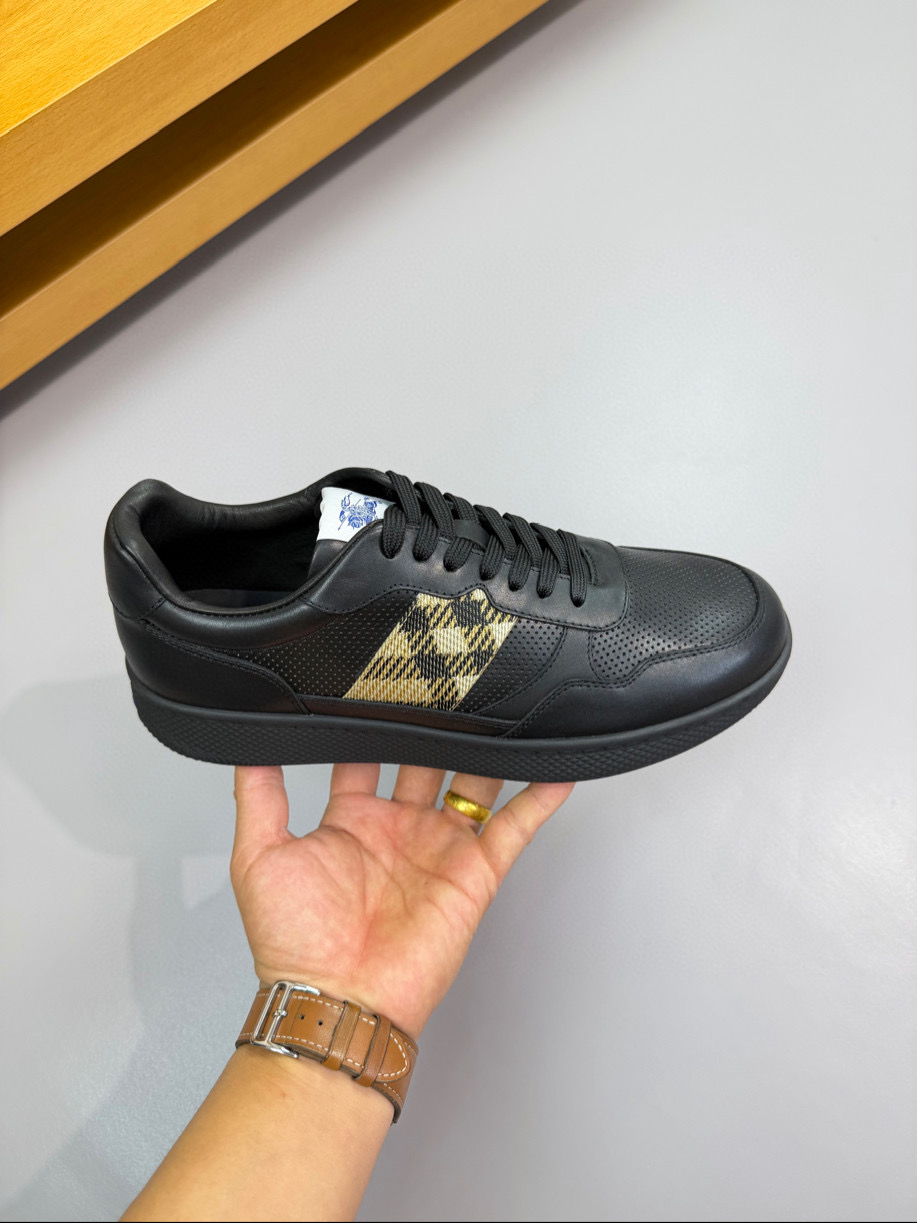 버버리 남자 스니커즈 신발 운동화