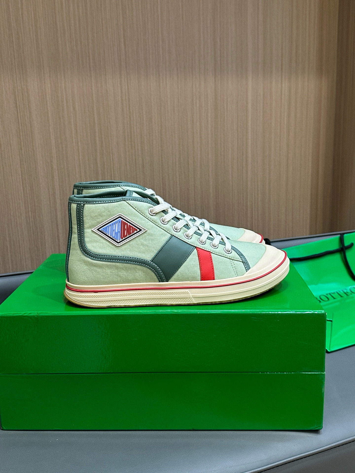 보테가베네타 남녀공용 신발 운동화 스니커즈