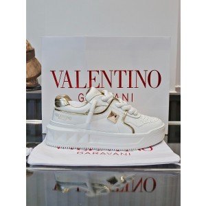 발렌티노 남녀공용 신발 운동화 스니커즈