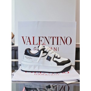 발렌티노 남녀공용 신발 운동화 스니커즈