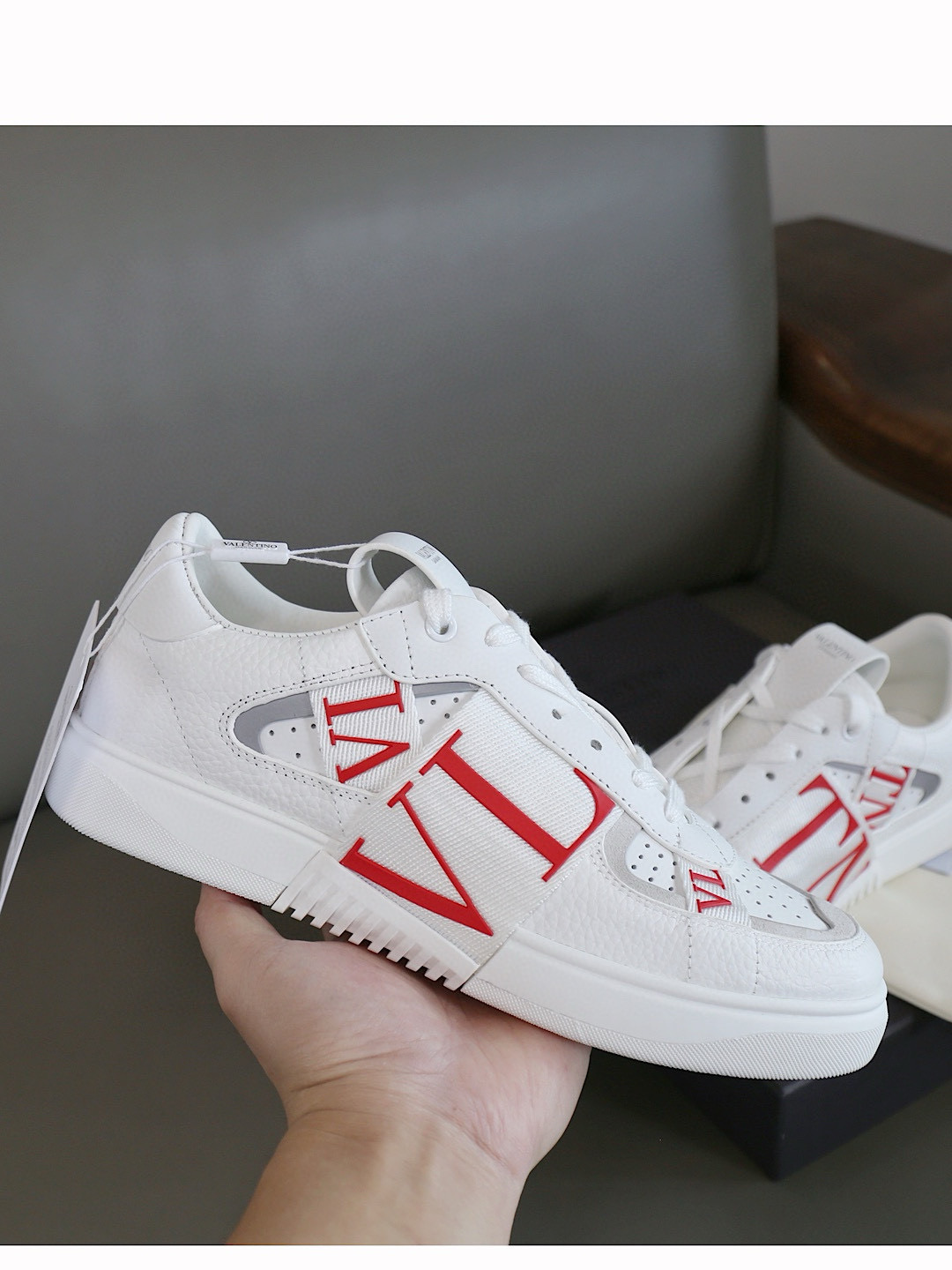 발렌티노 남녀공용 신발 운동화 스니커즈