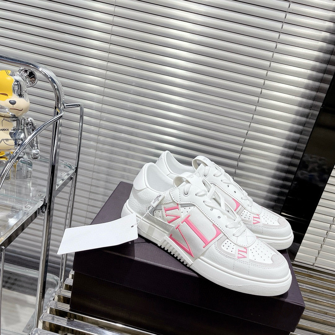 발렌티노 남녀공용 신발 운동화 스니커즈