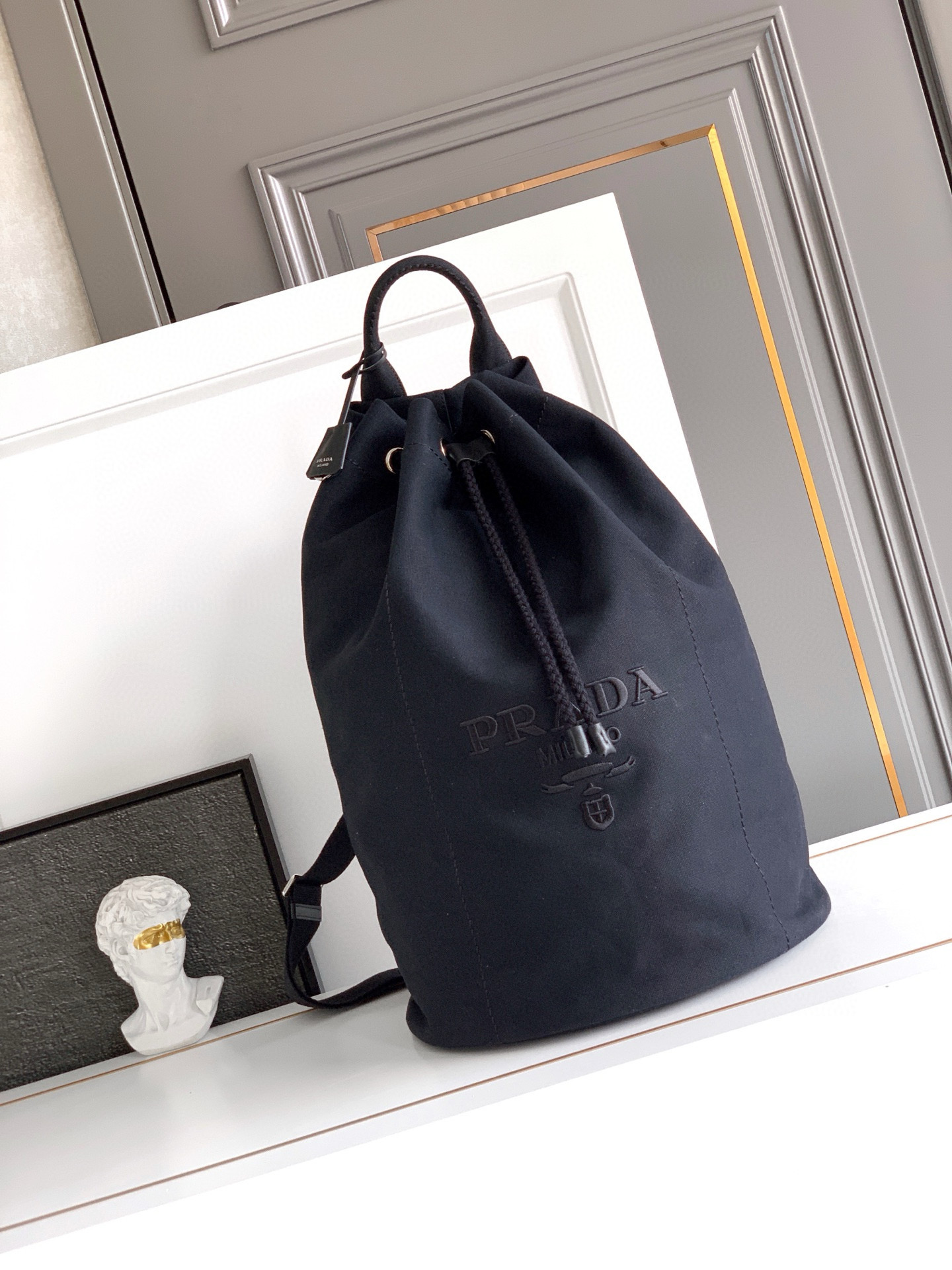 프라다 2VY011 여행가방