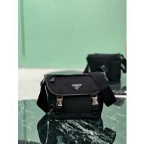 프라다 2vd066 스몰 남자가방