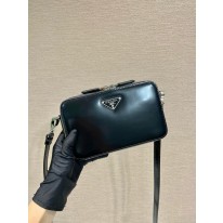 프라다 2VH173 남자가방