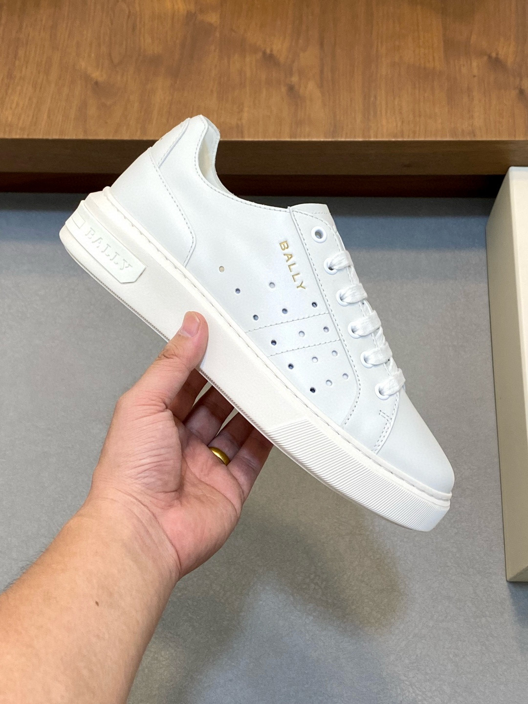 발리 남자 신발 운동화 스니커즈