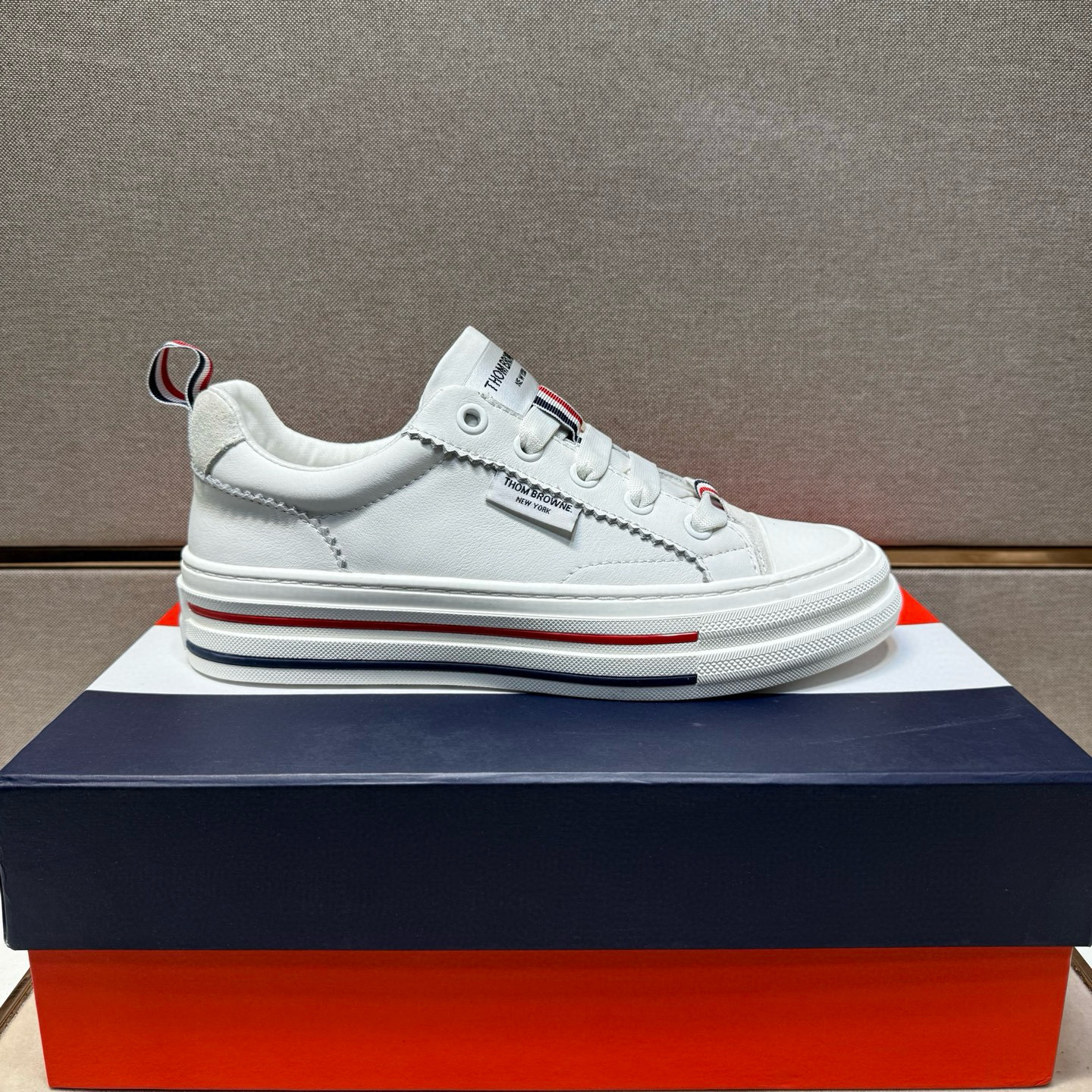 톰브라운 남자 신발 운동화 스니커즈