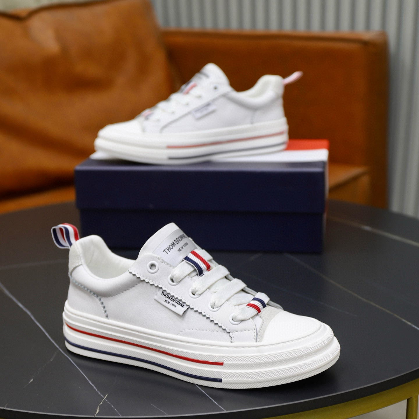 톰브라운 남자 신발 운동화 스니커즈