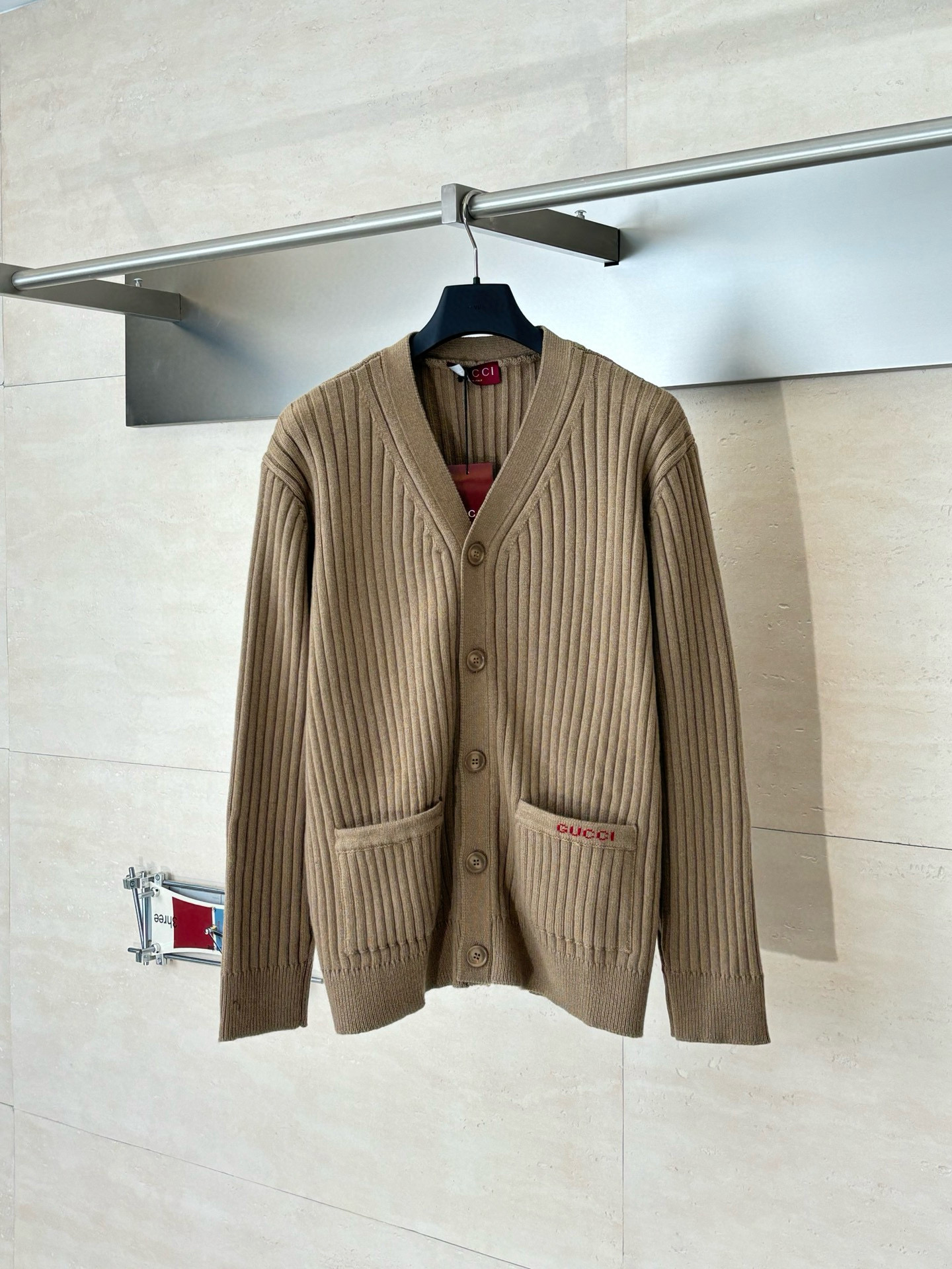 구찌 남자 가디건