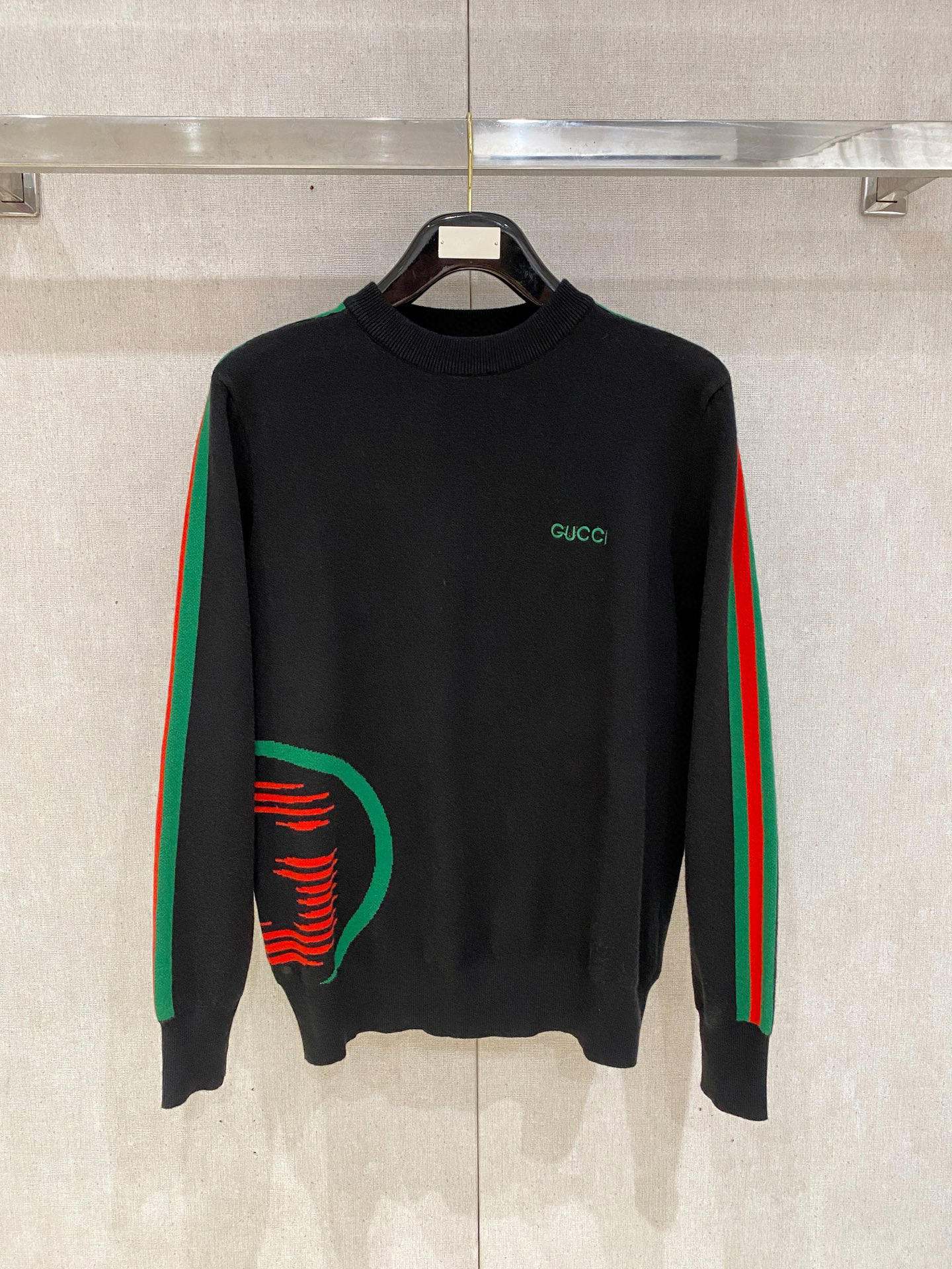 구찌 남자 니트