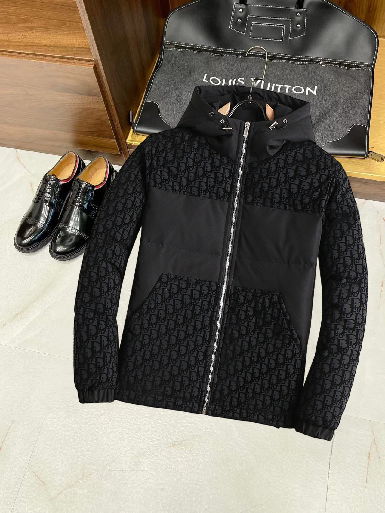 디올 남자 패딩