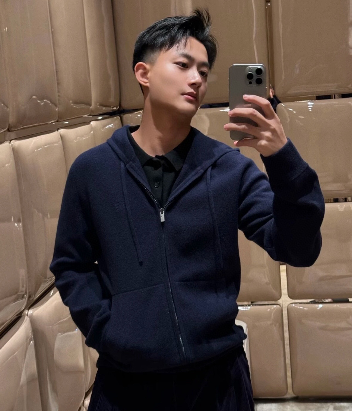 버버리 남자 니트