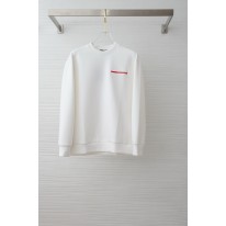 프라다 남자 맨투맨