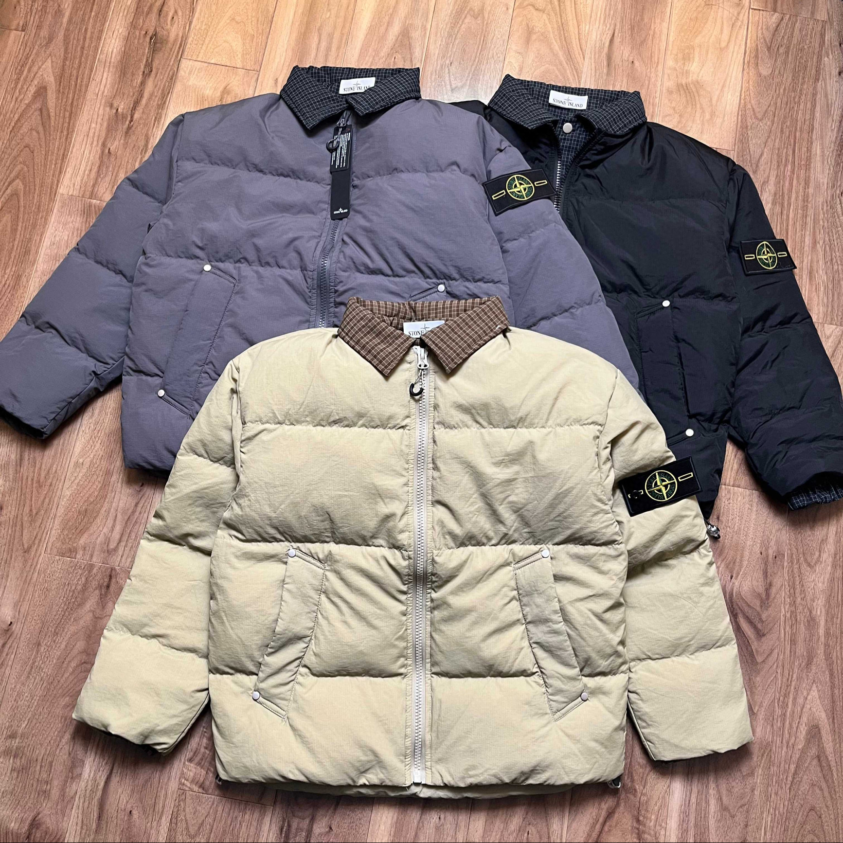 스톤아일랜드 3컬러 남자 패딩