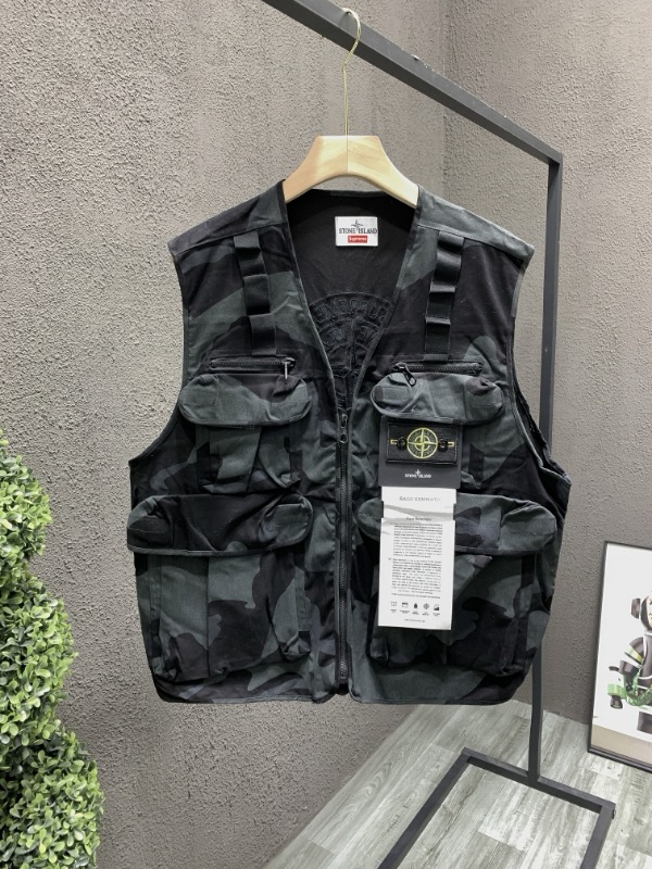 스톤아일랜드 남자 조끼