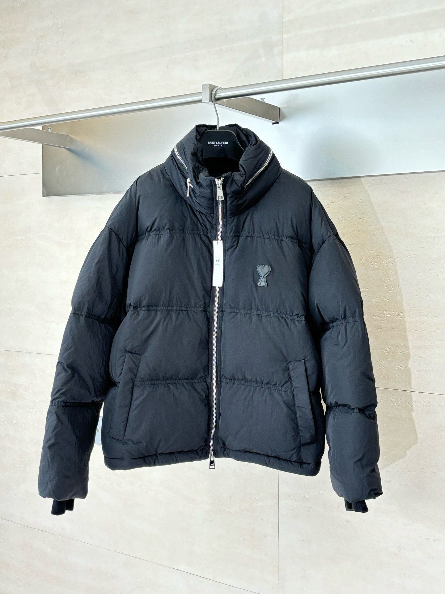 아미 아미리 남녀공용 패딩