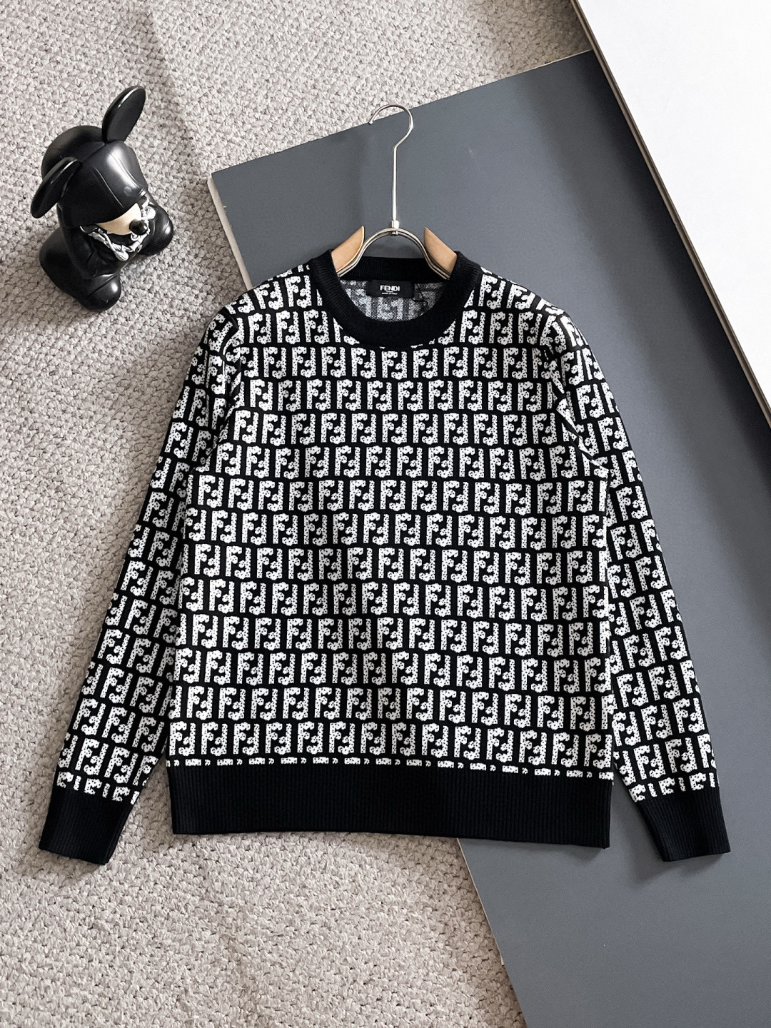 펜디 남자 니트