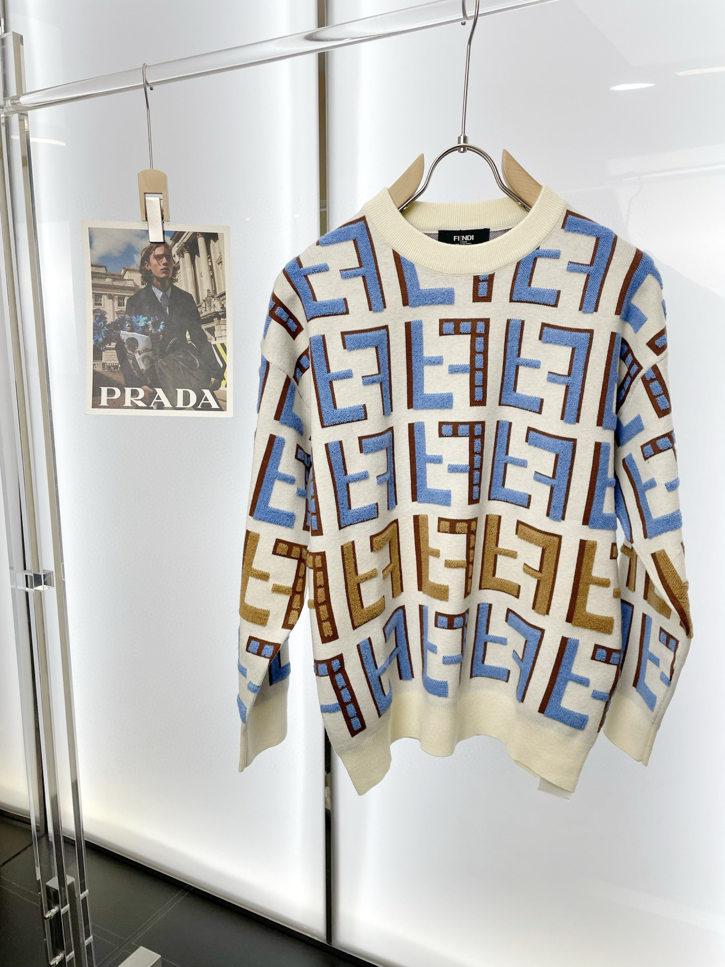 펜디 남자 니트