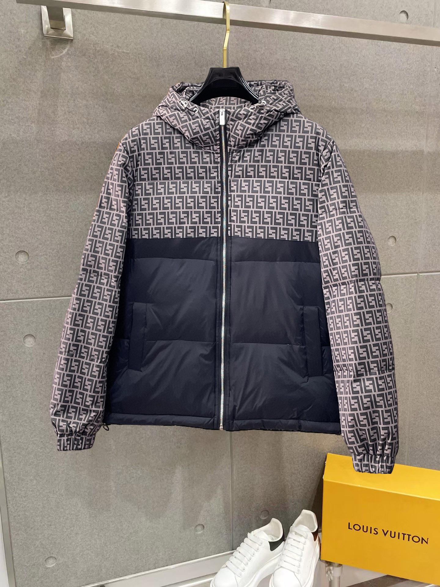 펜디 남자 패딩