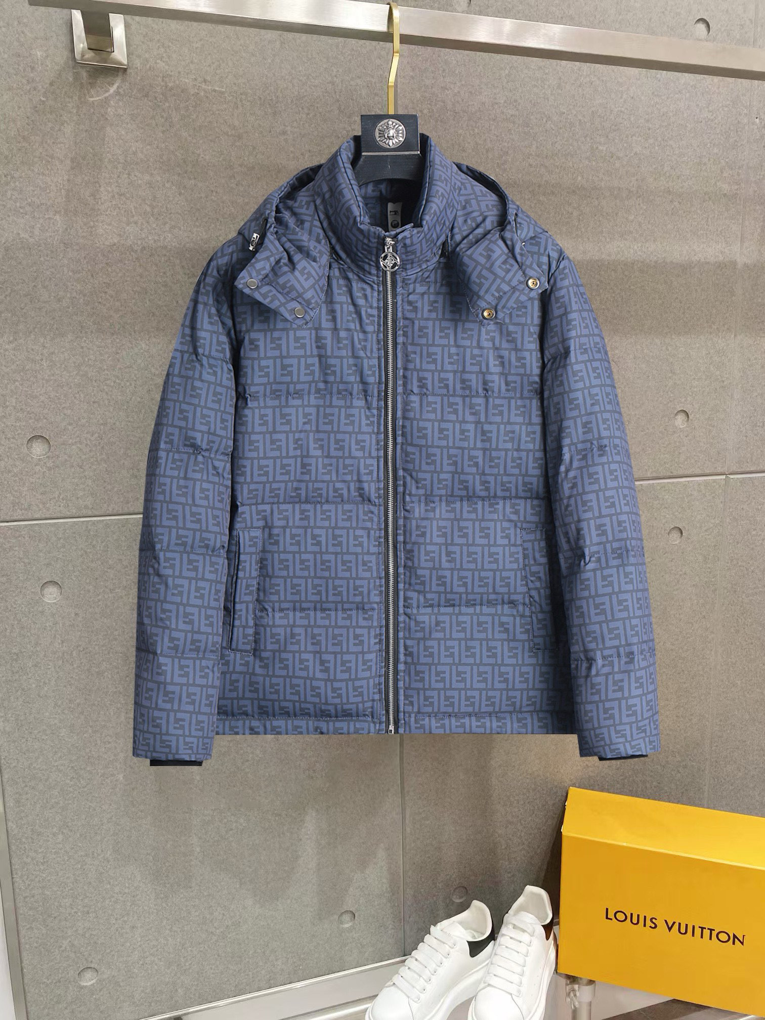 펜디 남자 패딩