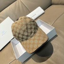 발렌시아가 모자