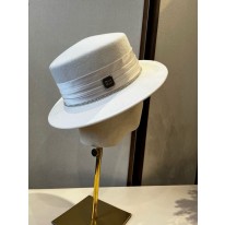 미우미우 겨울 모자