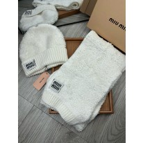 미우미우 겨울 모자 세트