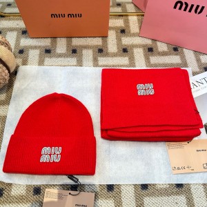 미우미우 겨울 모자 세트