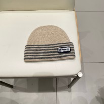 미우미우 겨울 모자